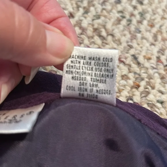 Kim Rogers Dark Purple Plum Blazer.  Size Medium Petite - Picture 7 of 8